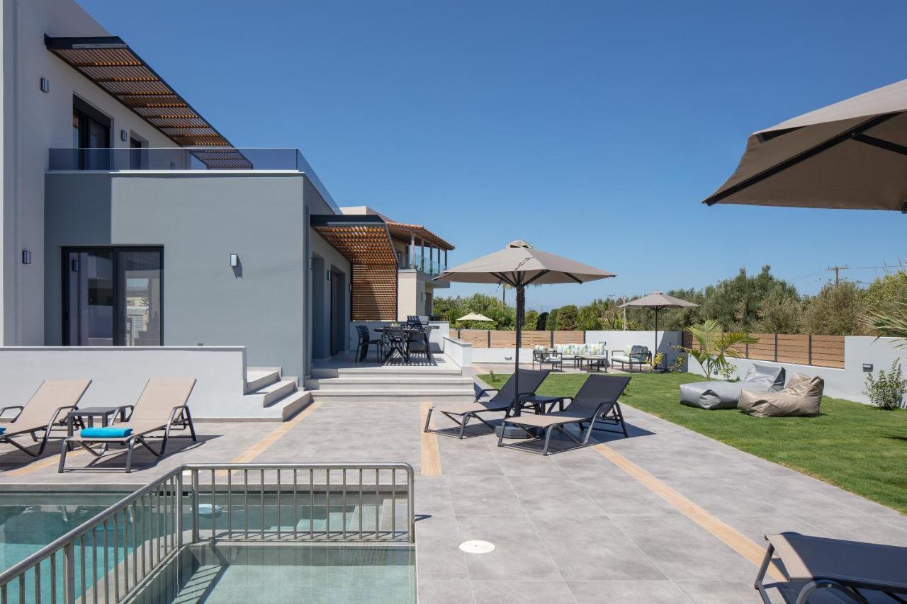 Sunnyside Villas, Ideal For Vibrant Stays,By Thinkvilla Pigianos Kampos  エクステリア 写真