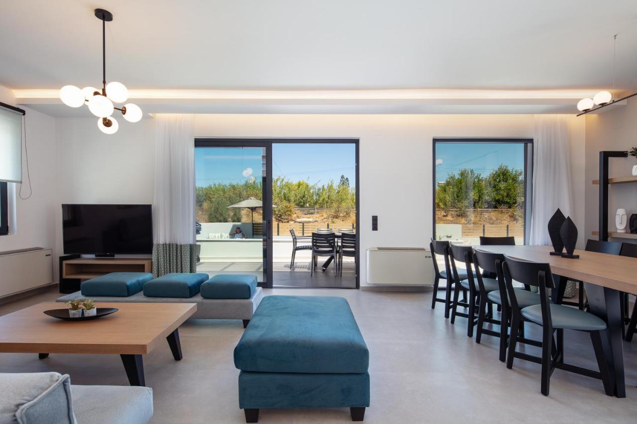 Sunnyside Villas, Ideal For Vibrant Stays,By Thinkvilla Pigianos Kampos  エクステリア 写真
