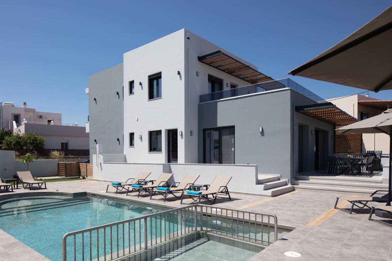 Sunnyside Villas, Ideal For Vibrant Stays,By Thinkvilla Pigianos Kampos  エクステリア 写真