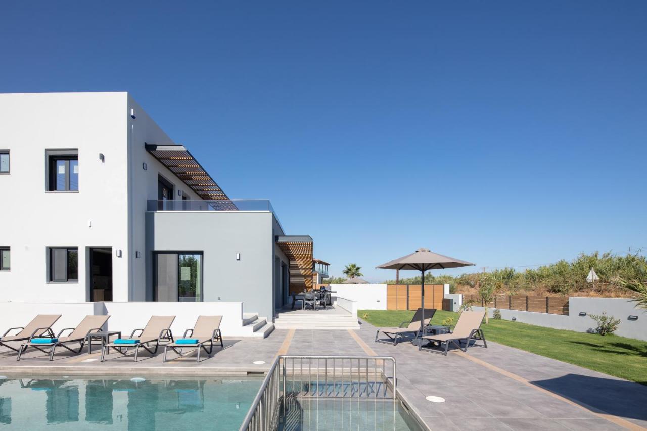 Sunnyside Villas, Ideal For Vibrant Stays,By Thinkvilla Pigianos Kampos  エクステリア 写真