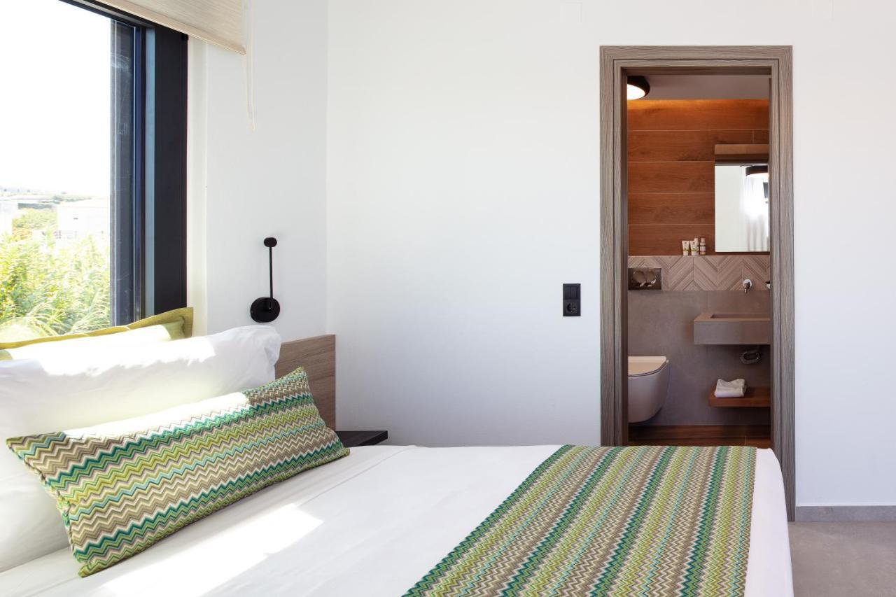 Sunnyside Villas, Ideal For Vibrant Stays,By Thinkvilla Pigianos Kampos  エクステリア 写真