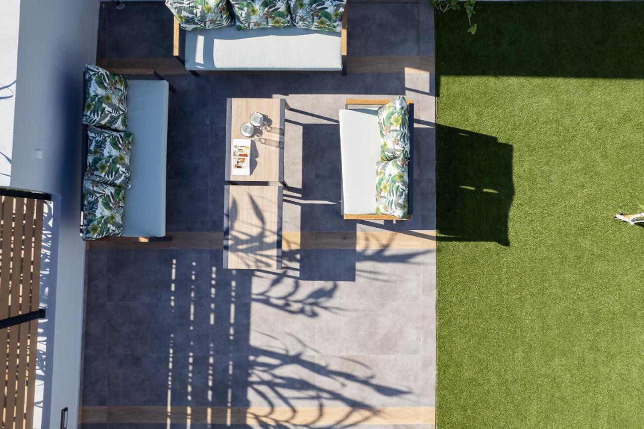 Sunnyside Villas, Ideal For Vibrant Stays,By Thinkvilla Pigianos Kampos  エクステリア 写真